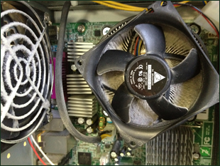 クーリングFANによる異音や熱